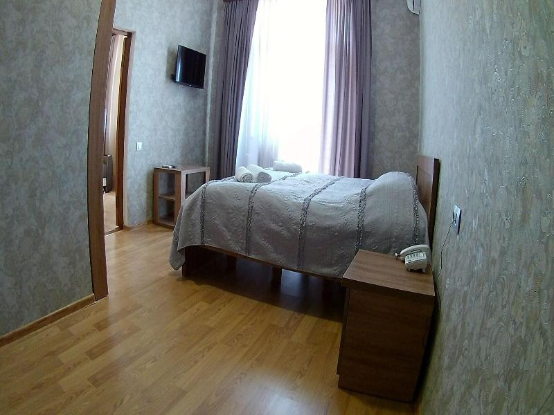 Canyon Hotel image