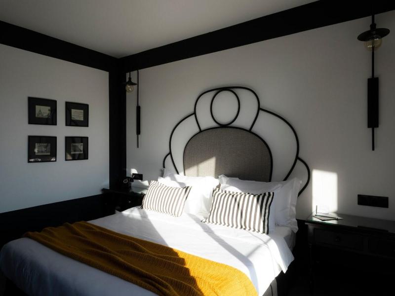 Esquisse Boutique Hotel image