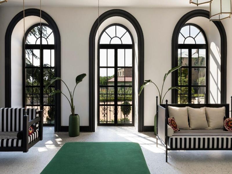Esquisse Boutique Hotel image