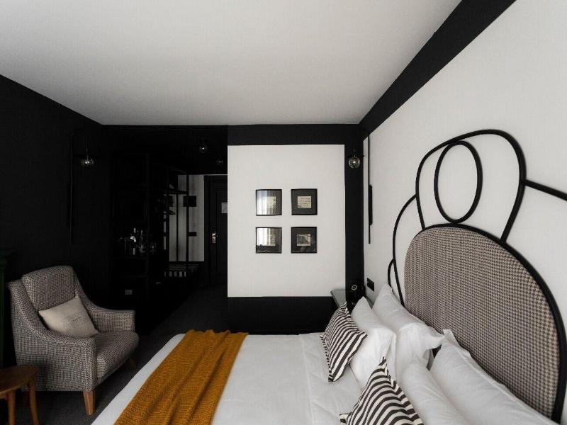 Esquisse Boutique Hotel image