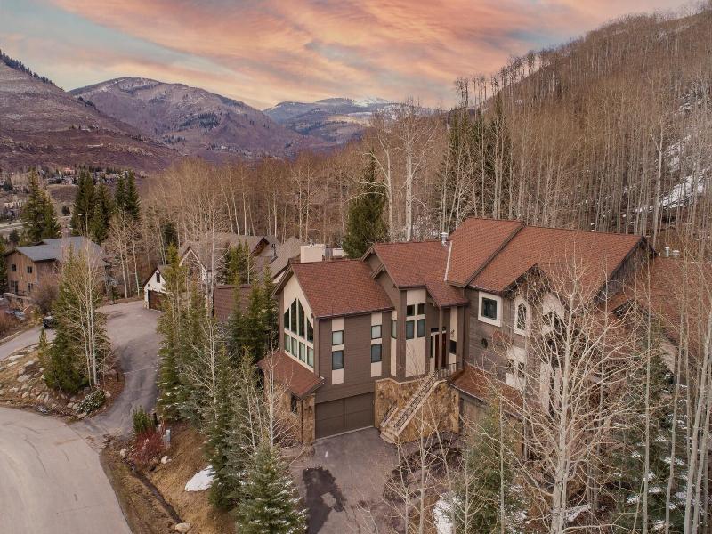 Highline By Avantstay Breathtaking Mountain Home