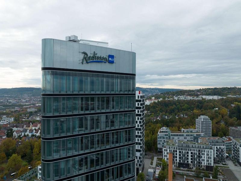 Radisson Blu Hotel At Porsche Design Tower Stutt image