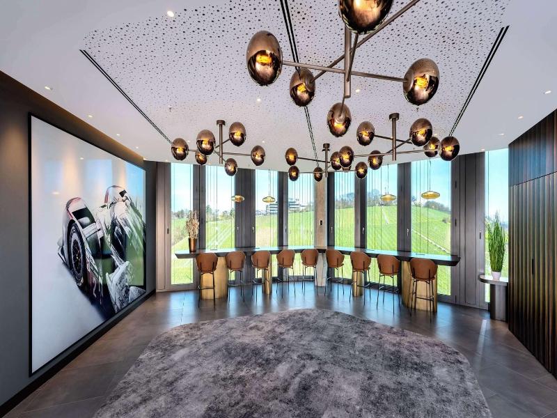 Radisson Blu Hotel At Porsche Design Tower Stutt image