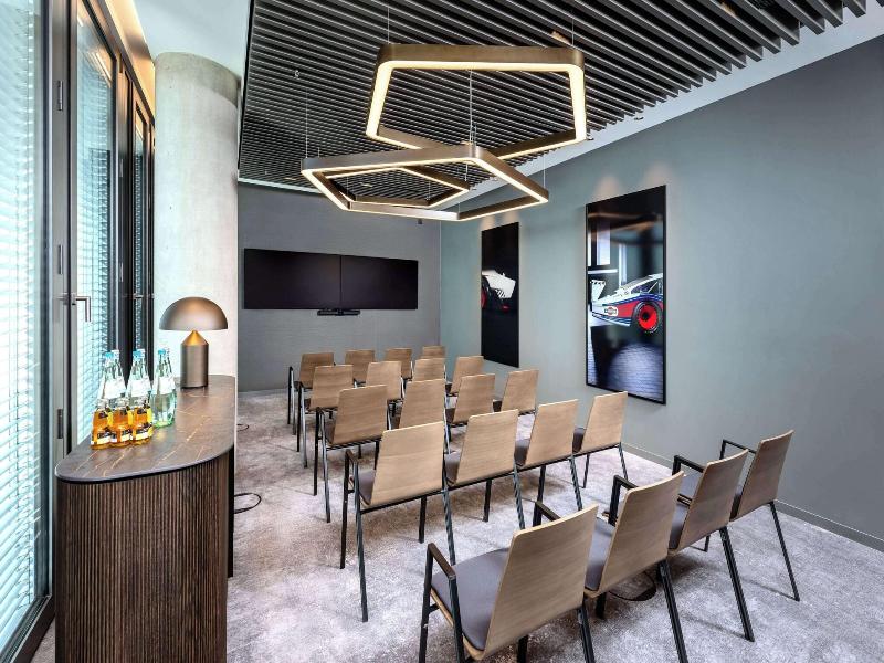 Radisson Blu Hotel At Porsche Design Tower Stutt image