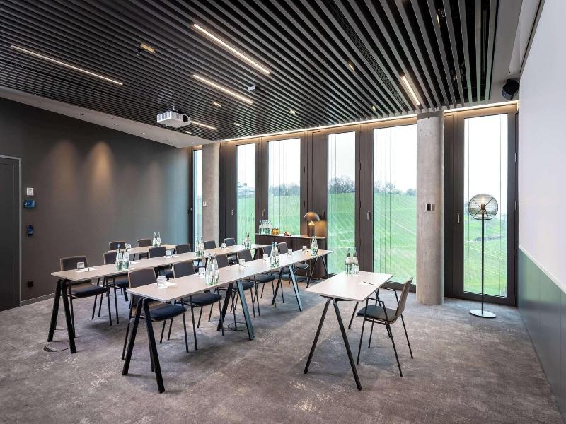 Radisson Blu Hotel At Porsche Design Tower Stutt image