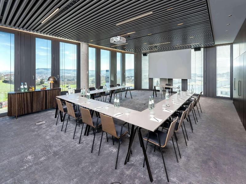 Radisson Blu Hotel At Porsche Design Tower Stutt image