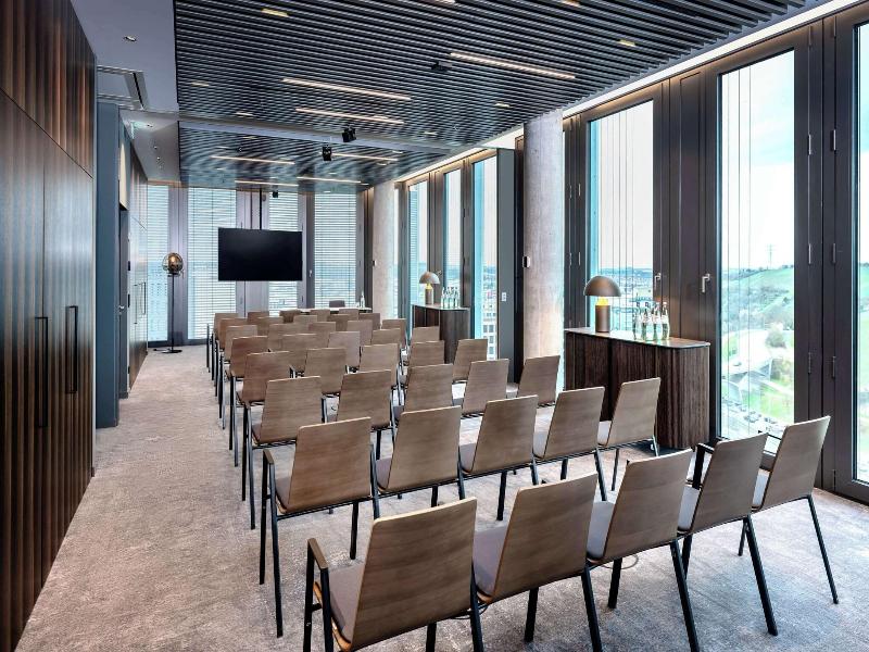 Radisson Blu Hotel At Porsche Design Tower Stutt image