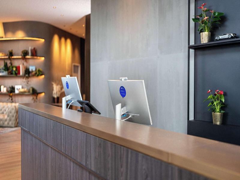 Radisson Blu Hotel At Porsche Design Tower Stutt image