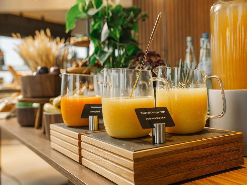 Radisson Blu Hotel At Porsche Design Tower Stutt image