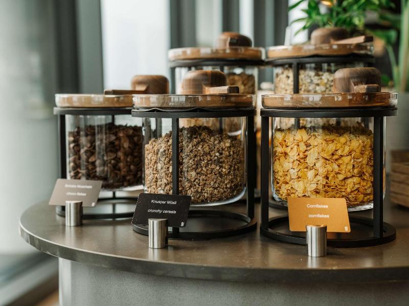 Radisson Blu Hotel At Porsche Design Tower Stutt image