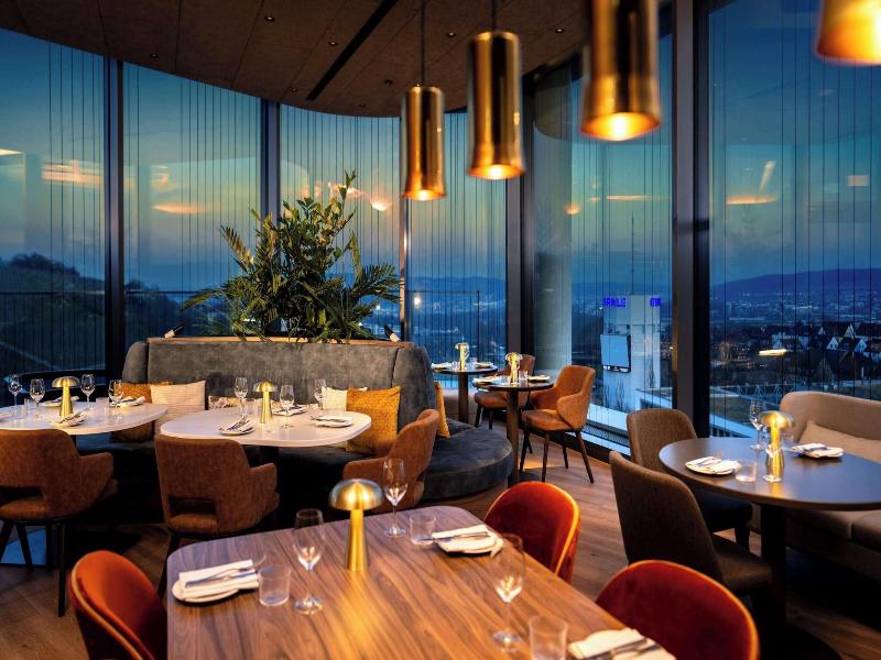 Radisson Blu Hotel At Porsche Design Tower Stutt image