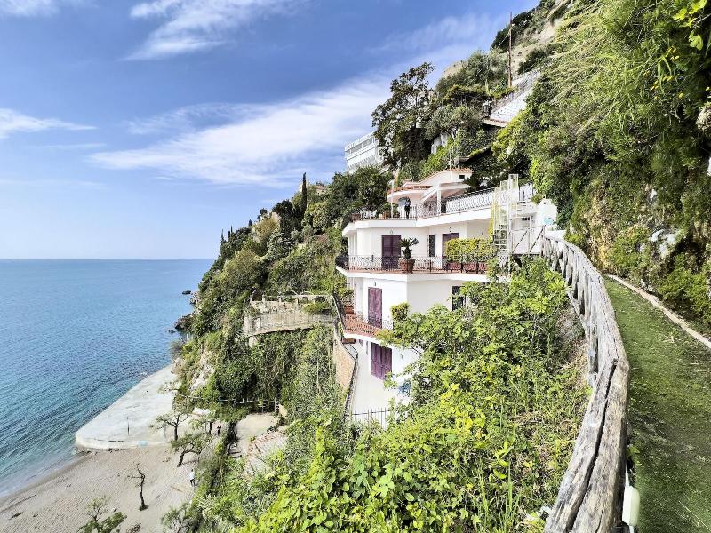 Due Relais - Panoramic Sea View Suites — general view
