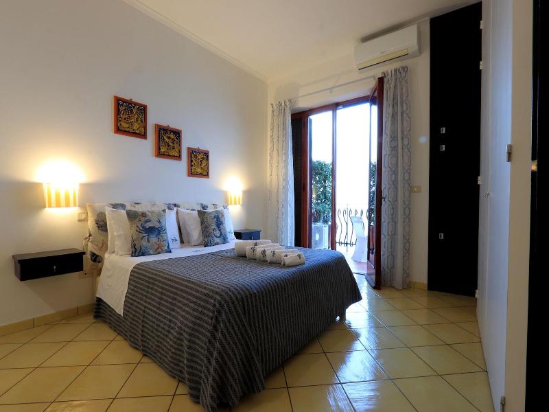 Due Relais - Panoramic Sea View Suites image