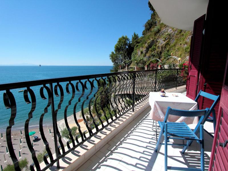 Due Relais - Panoramic Sea View Suites image