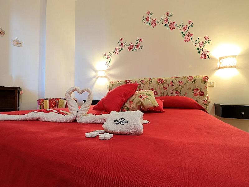Due Relais - Panoramic Sea View Suites image