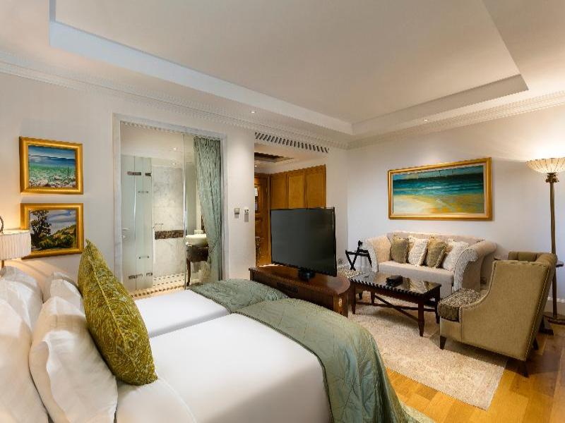 Mardan Palace image
