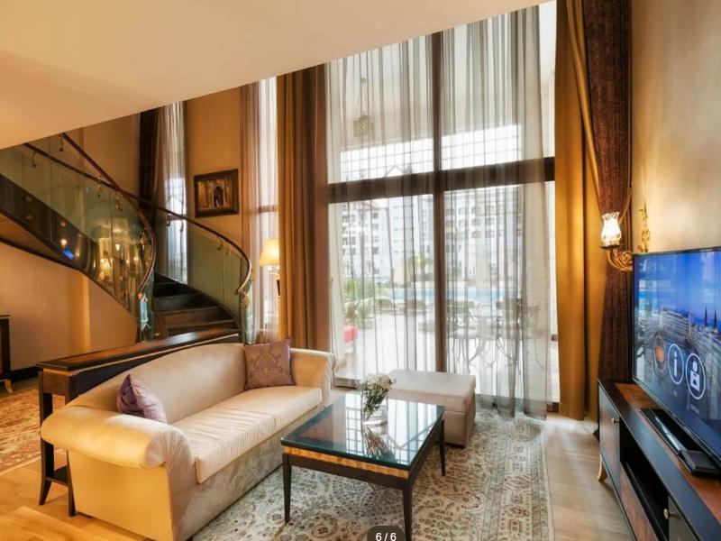 Mardan Palace image