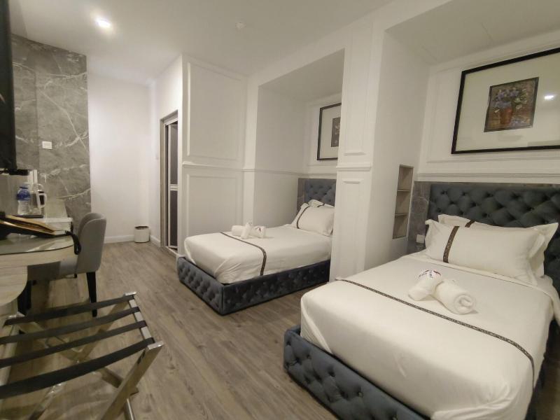 Frazel Heritage Hotel  image