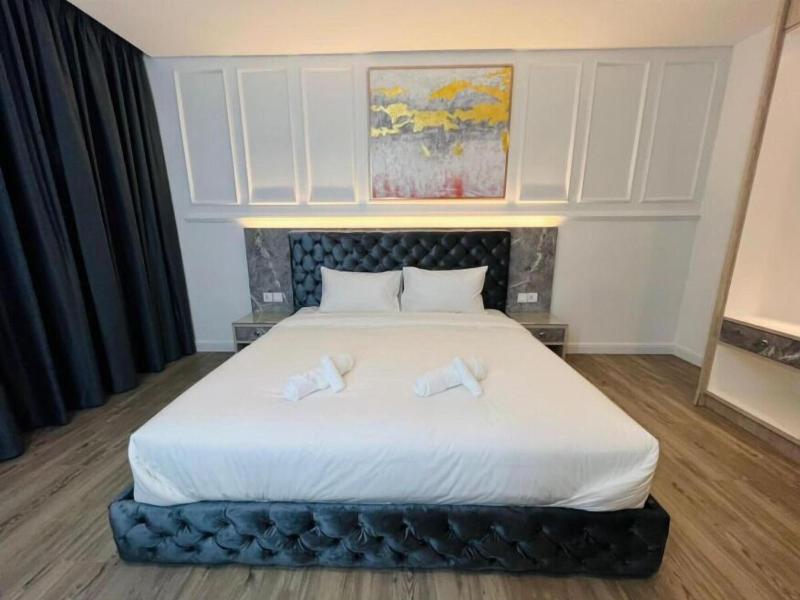 Frazel Heritage Hotel  image