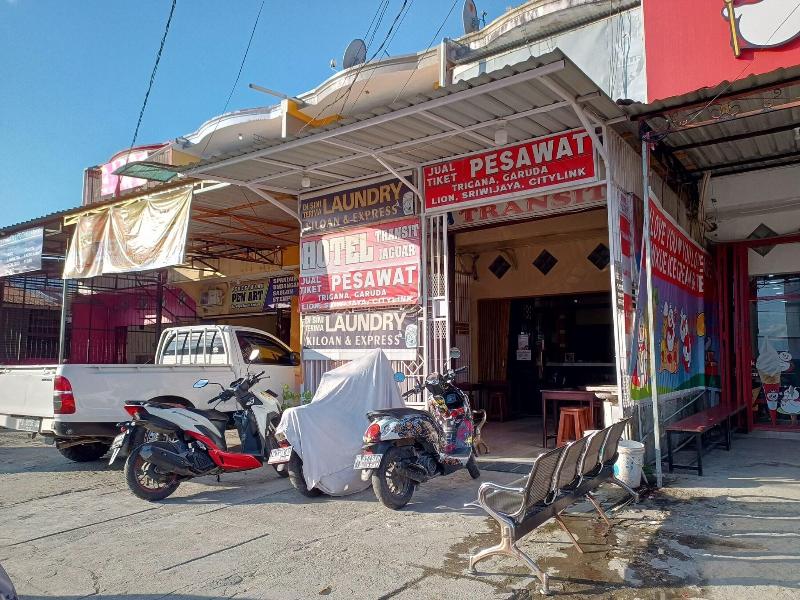 Oyo 93479 Hotel Jaguar Sentani image