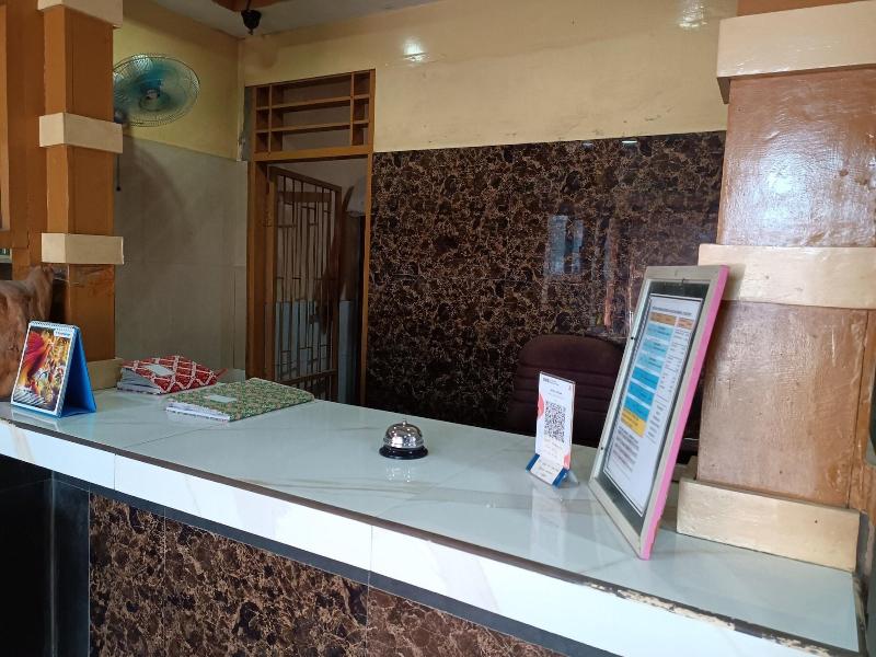 Oyo 93479 Hotel Jaguar Sentani image