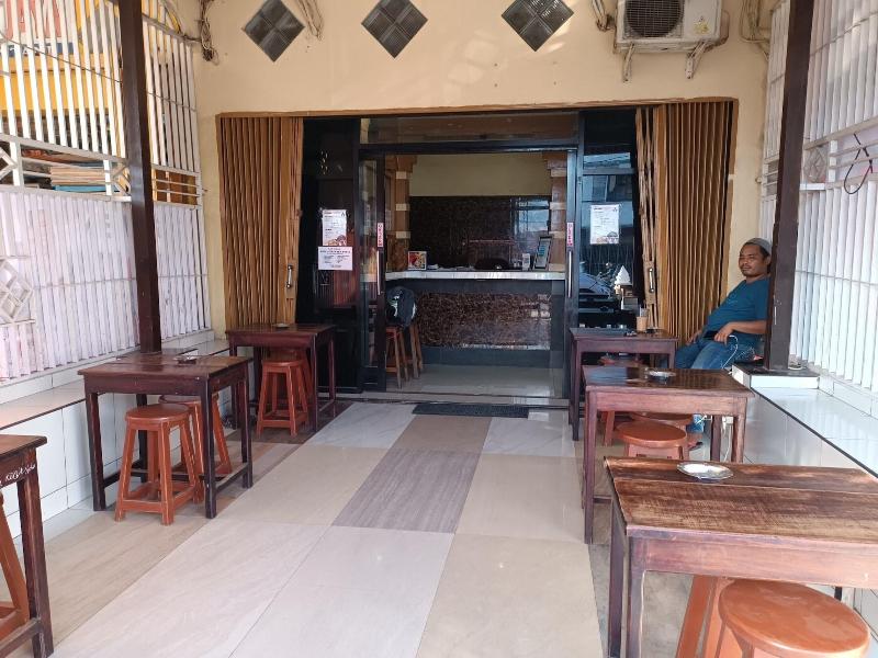 Oyo 93479 Hotel Jaguar Sentani image
