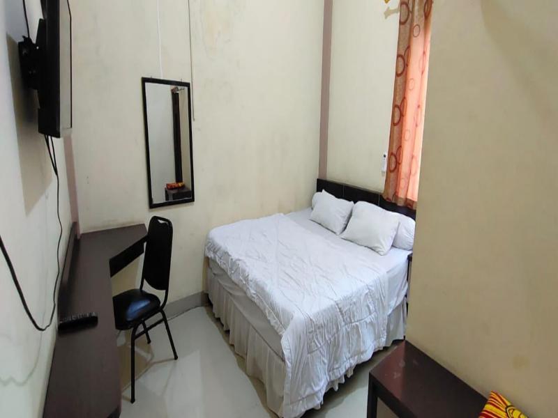 Oyo 93479 Hotel Jaguar Sentani image