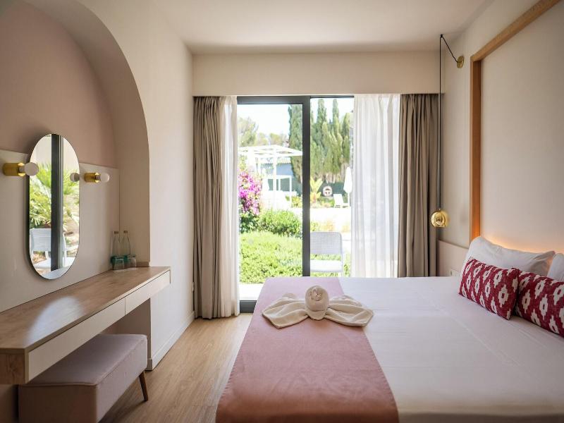 Hotel Sol I Vida - Adults Only image