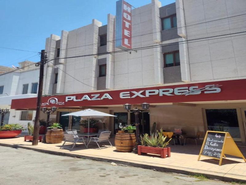 Hotel Plaza Express image
