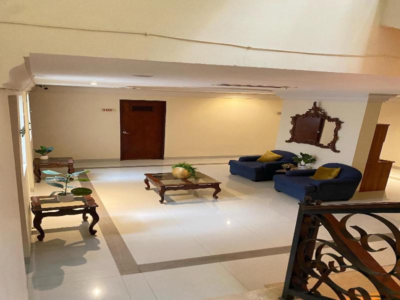 Hotel Plaza Express image