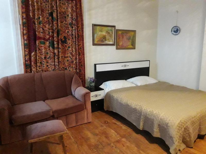 Nana's Guesthouse image