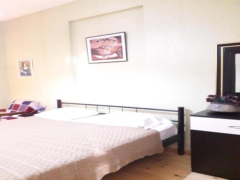Nana's Guesthouse image