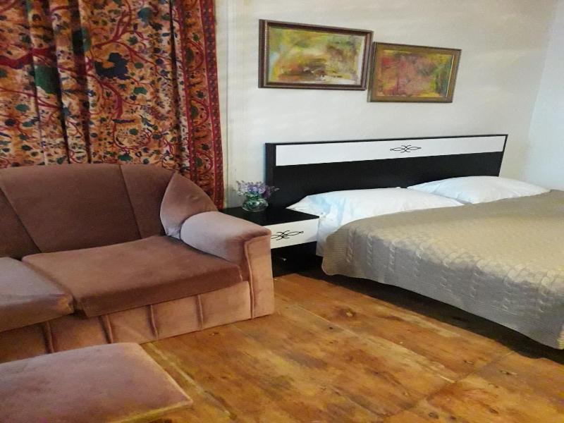 Nana's Guesthouse image