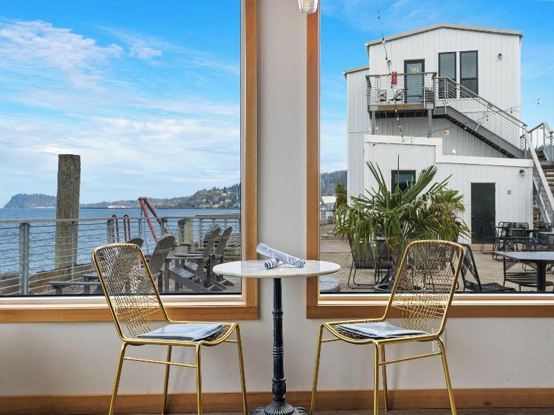 Bowline Hotel image