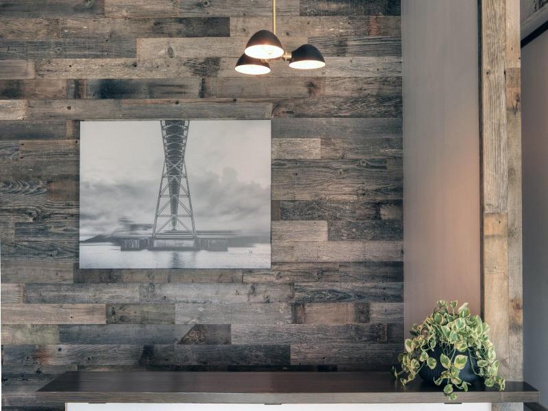 Bowline Hotel image
