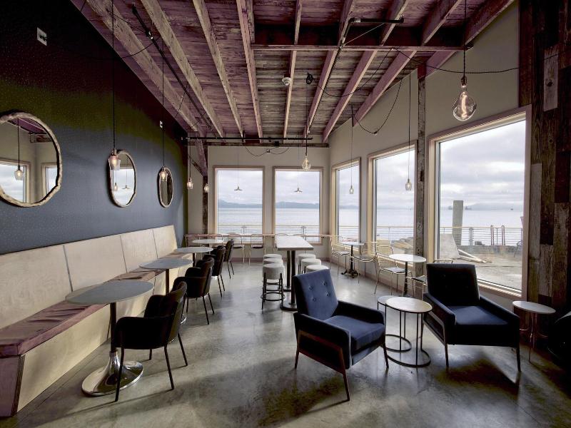 Bowline Hotel image