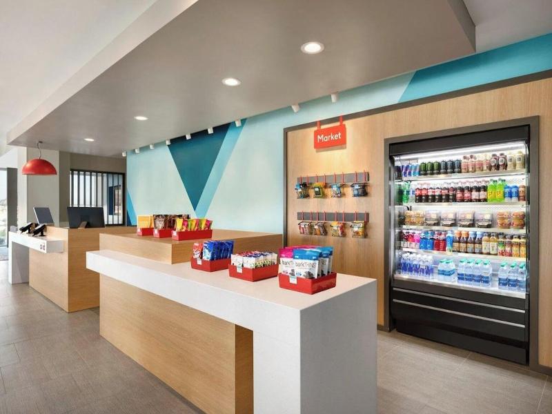 Avid Hotel Queretaro Centro Sur By Ihg image