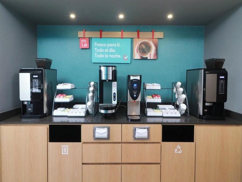 Avid Hotel Queretaro Centro Sur By Ihg image