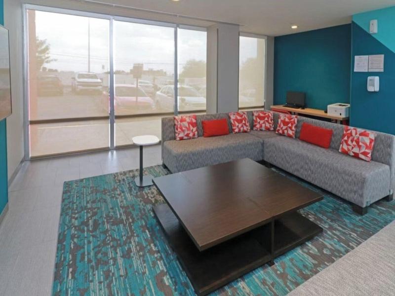 Avid Hotel Queretaro Centro Sur By Ihg image