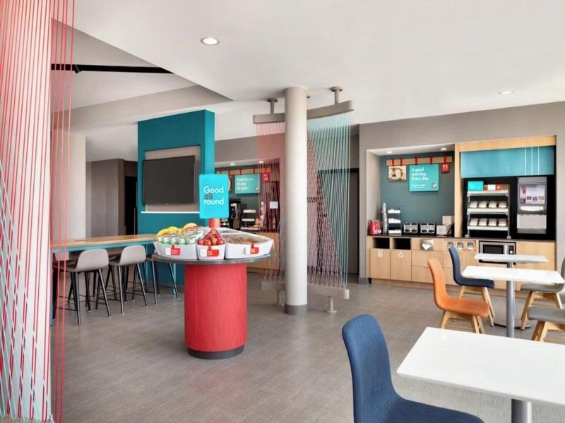 Avid Hotel Queretaro Centro Sur By Ihg image