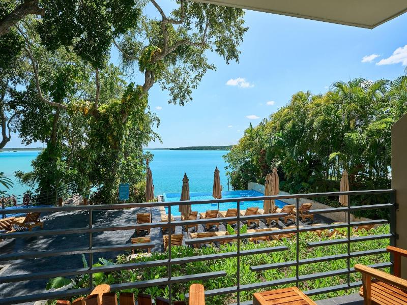 Cristalino Lagoon Front Hotel Restaurant & Spa image