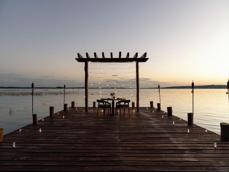 Cristalino Lagoon Front Hotel Restaurant & Spa image