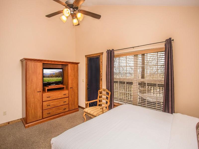 The Lodges At The Great Smoky Mountains image