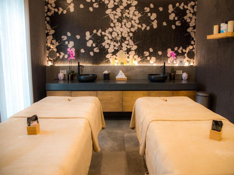 Pure Montagne Resort & Spa image