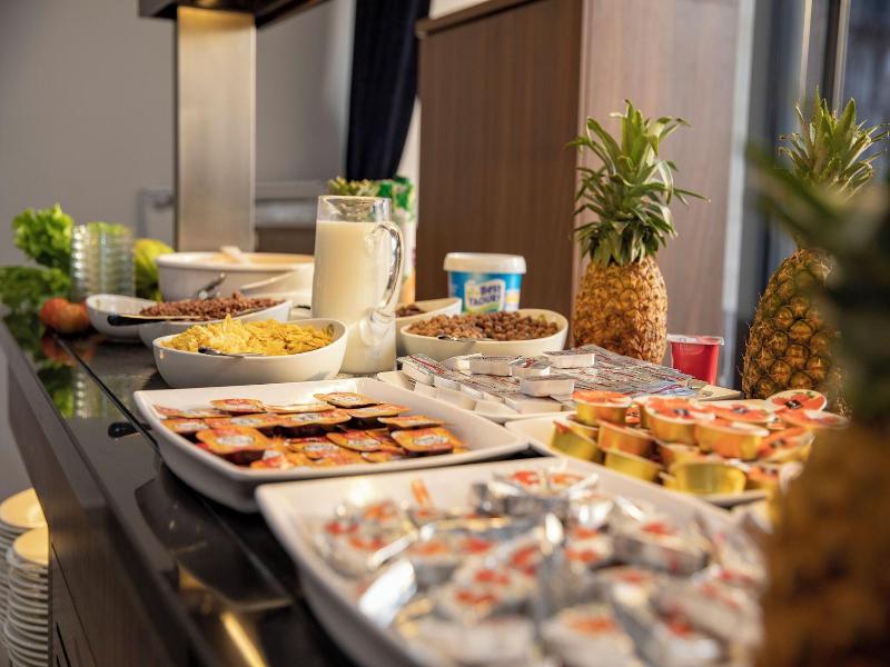 Souare Premium Hotel image