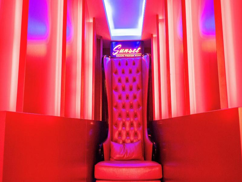 Souare Premium Hotel image