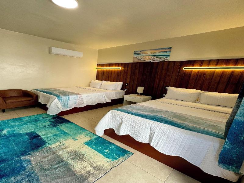 Le Bleu Bed And Breakfast image