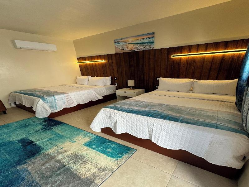 Le Bleu Bed And Breakfast image