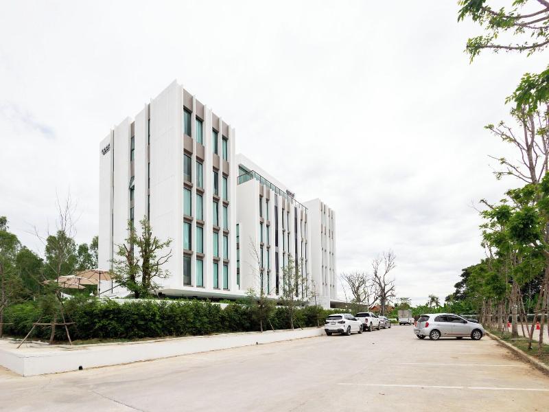 Good Nakhonsawan Hotel