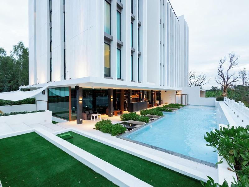 Good Nakhonsawan Hotel